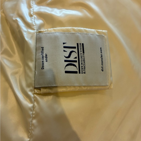 Stunning teddy Moncler down cream puffer vest! - Picture 14 of 15